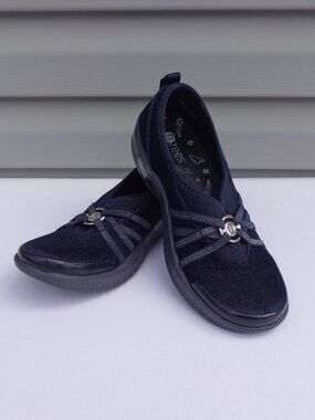 Bzees Women's Niche Slip on Shoes Navy Blue Comfort Cushioned Size 6.5M